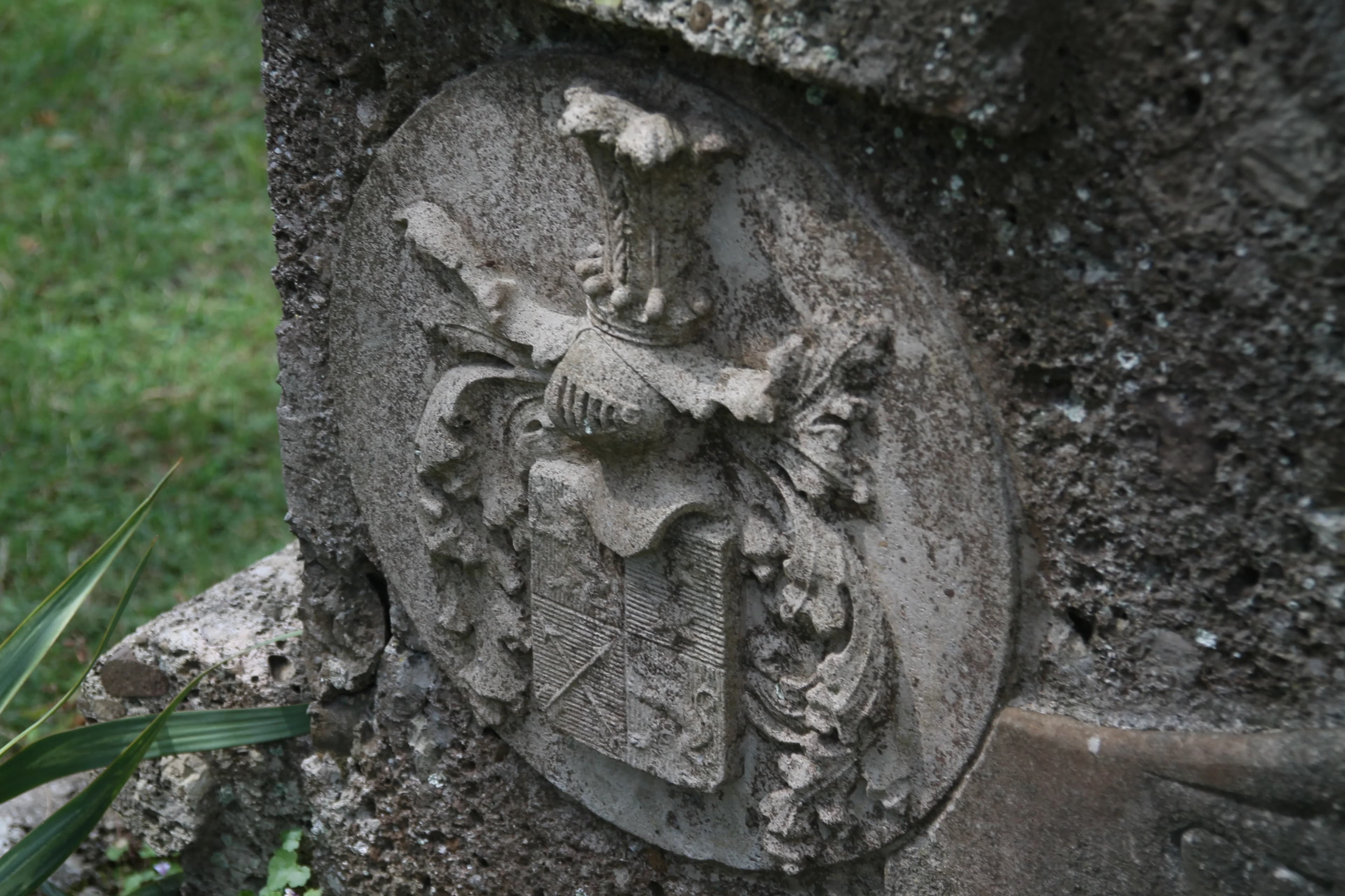 Fertiggestellte Grabgestaltung von Moriva
